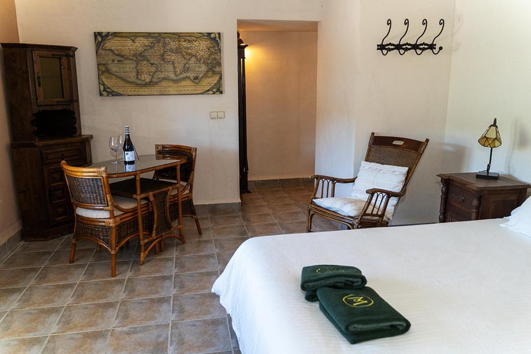 Masia De Matuta Vall de Almonacid Экстерьер фото