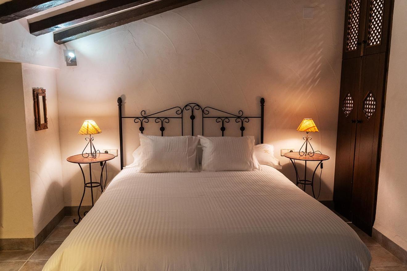 Masia De Matuta Vall de Almonacid Экстерьер фото