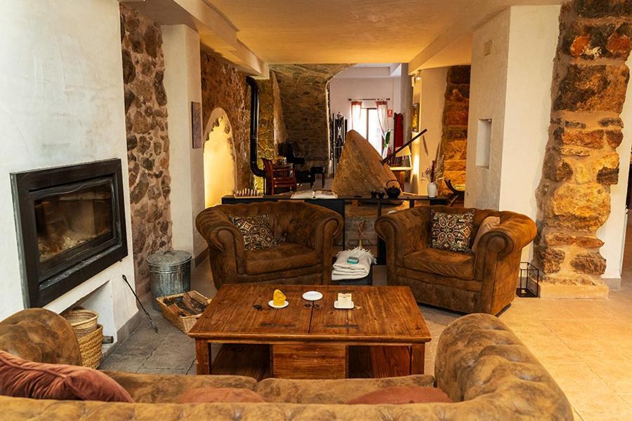 Masia De Matuta Vall de Almonacid Экстерьер фото